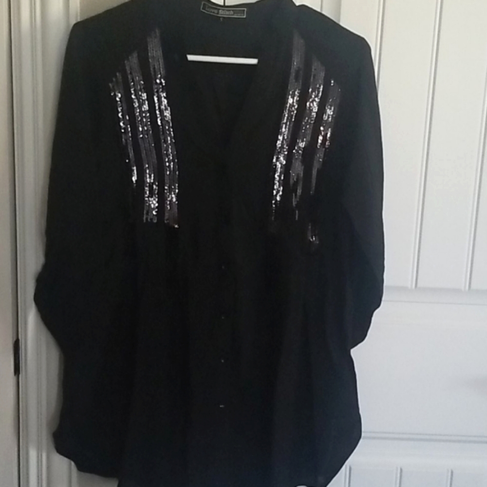 New-Love Stitch Button Down Blouse
